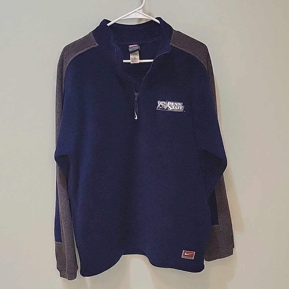 NIKE Penn State blue & gray fleece sweatshirt.  Zipper neck. Youth XL